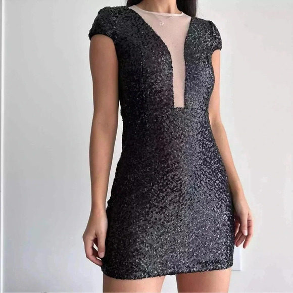 Aidan by Aidan Mattox Cap Sleeve Sequin Plunging Cocktail Dress Size 6 NWT - Picture 3 of 15